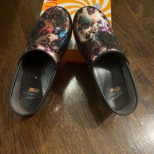 Dansko shoes